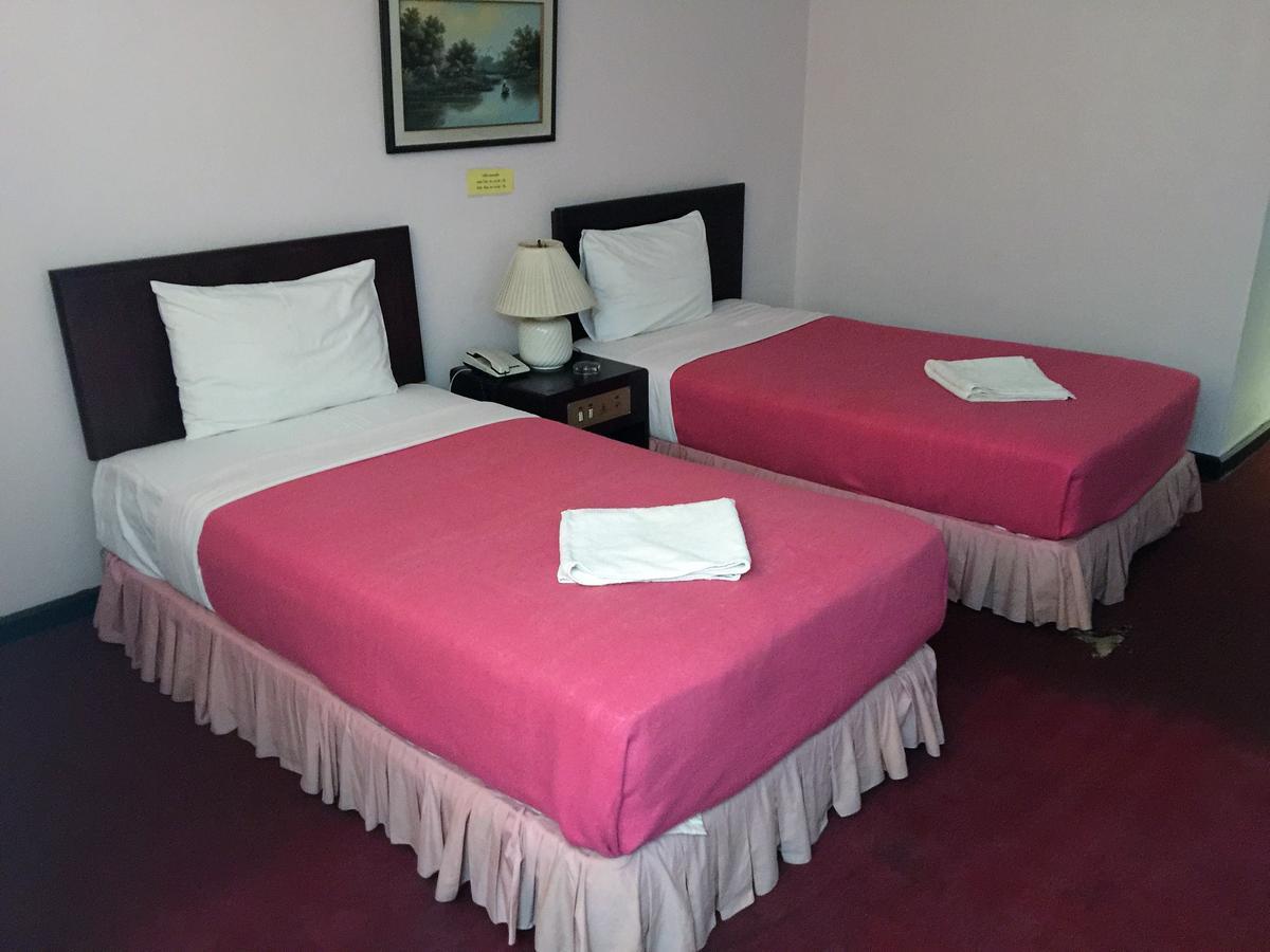 Phuket Daeng Plaza Hotel מראה חיצוני תמונה