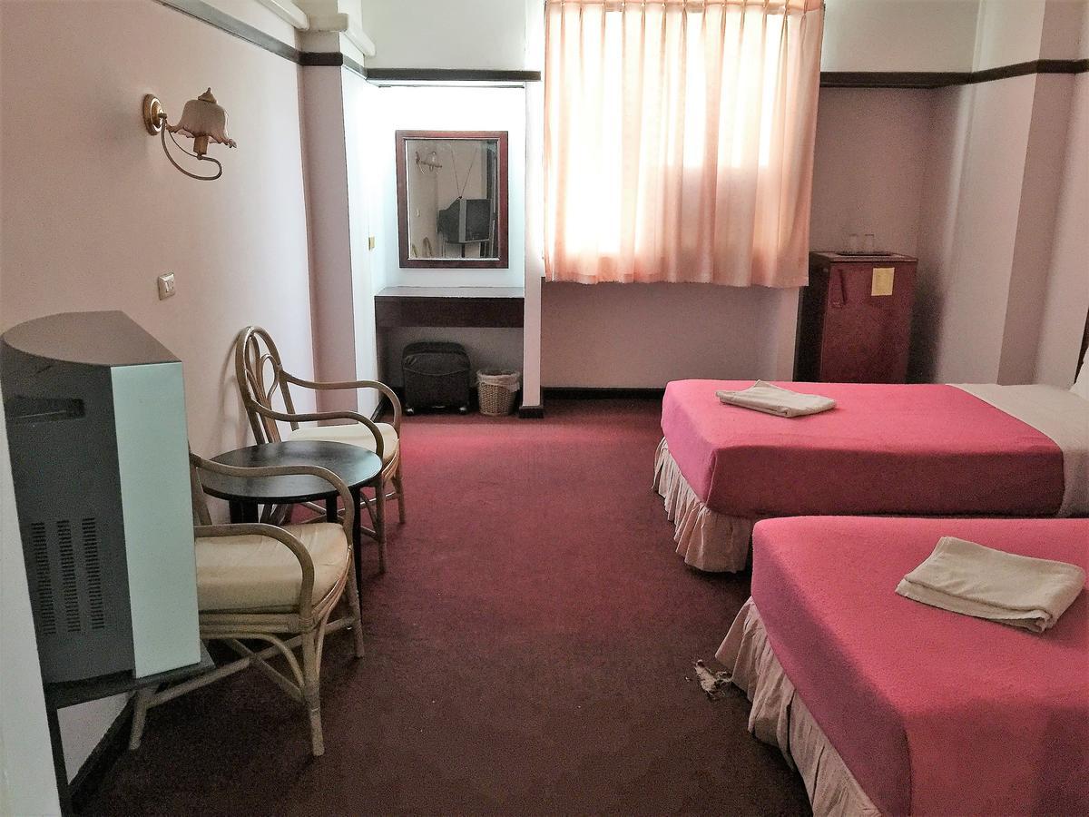 Phuket Daeng Plaza Hotel מראה חיצוני תמונה