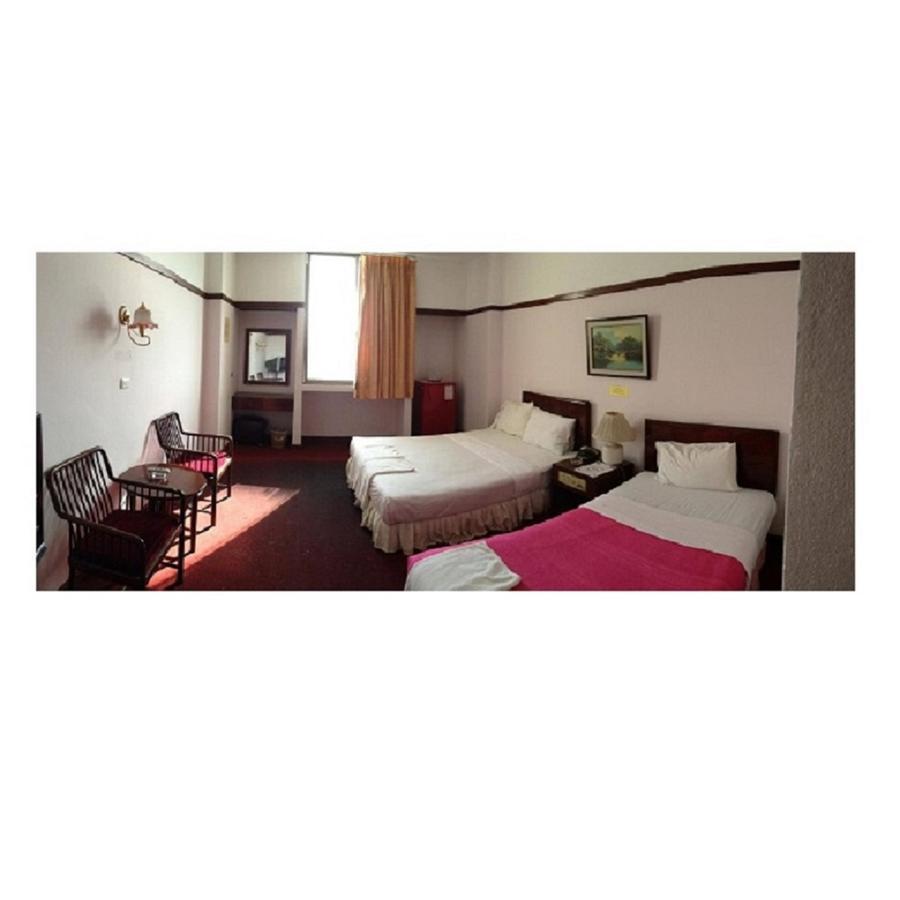Phuket Daeng Plaza Hotel מראה חיצוני תמונה