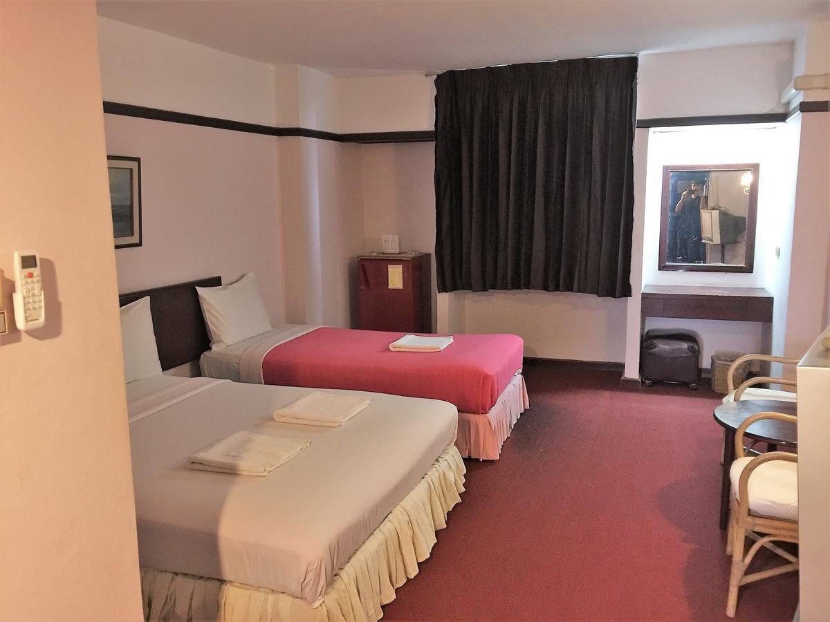 Phuket Daeng Plaza Hotel מראה חיצוני תמונה